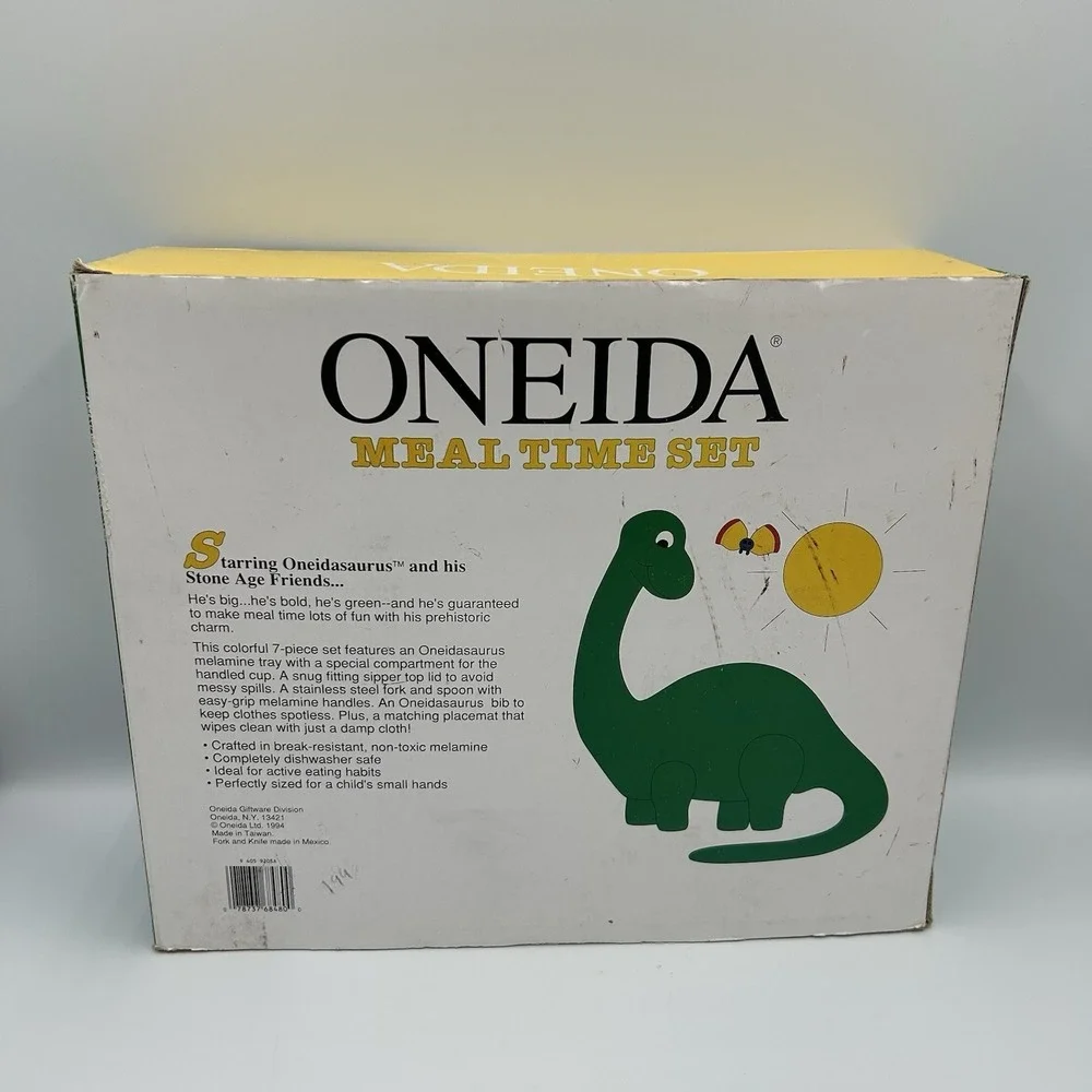 Oneida Dinosaur Toddler Plate Plastic Divided‎ Food Fun Kids Set Vintage 1987